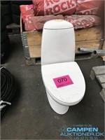 Toilet MOMSFRI