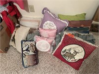 LARGE LOT OF VINTAGE PILLOWS