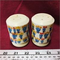 Vintage Salt & Pepper Shakers (Made In Japan)