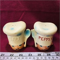 Vintage Salt & Pepper Shakers (Made In Japan)