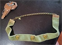 Green velvet gold tone choker necklace signed ART