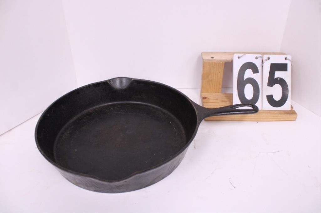 Wagner Cast Iron Skillet 12"