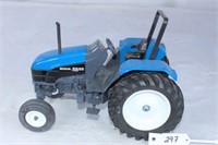 Ford New Holland 5635 Tractor