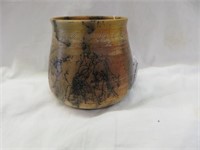 INDIAN POTTERY VASE 4.75"T