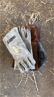 WELDING GLOVES