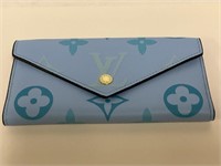 Wallet marked Louis Vuitton, New Blue Large