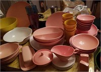 Plastic dishes, Booton, Texas and Mallo ware
