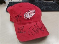 DETROIT RED WINGS CAP SIGNED BY FIVE PLAYERS W/LOA
