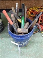 LOT OF VARIOUS HAMMERS
