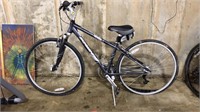 SCHWINN GS VOYAGEUR BIKE