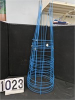 6-42" Blue Painted Tomato Cages