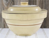 Crock Bowl w/Lid