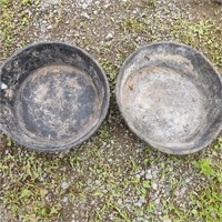2 Rubber Feed Bowls 14" dia x 4.5" H