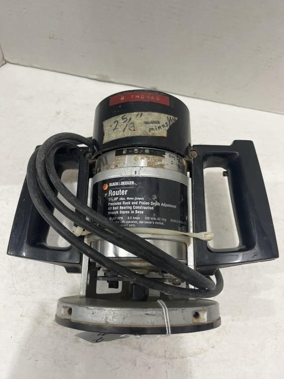 Black and Decker 1 1/4 HP Router Base