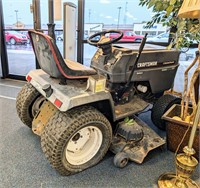 HD Garden Tractor Craftsman Lawnmower