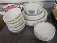 Pyrex dinnerware