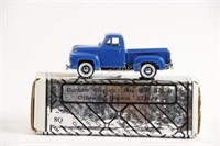 1953 Ford F-100 Half Ton Pick-up Truck, 1: 43