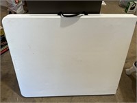 Mainstays Foldable White Table