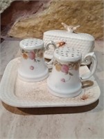 Bee dish with lid & Nippon salt & pepper shakers