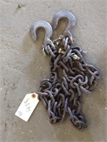 5' chain with hooks on both ends