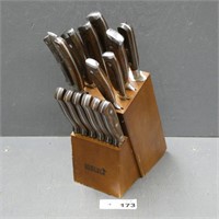 Romeker Kitchen Cutlery Knife Set in Block