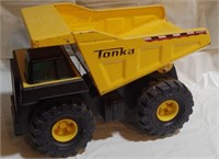 TONKA 4000 DUMP TRUCK PRESSED STEEL & PLASTIC 14"