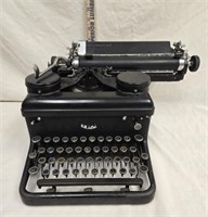 Antique Royal Typewriter