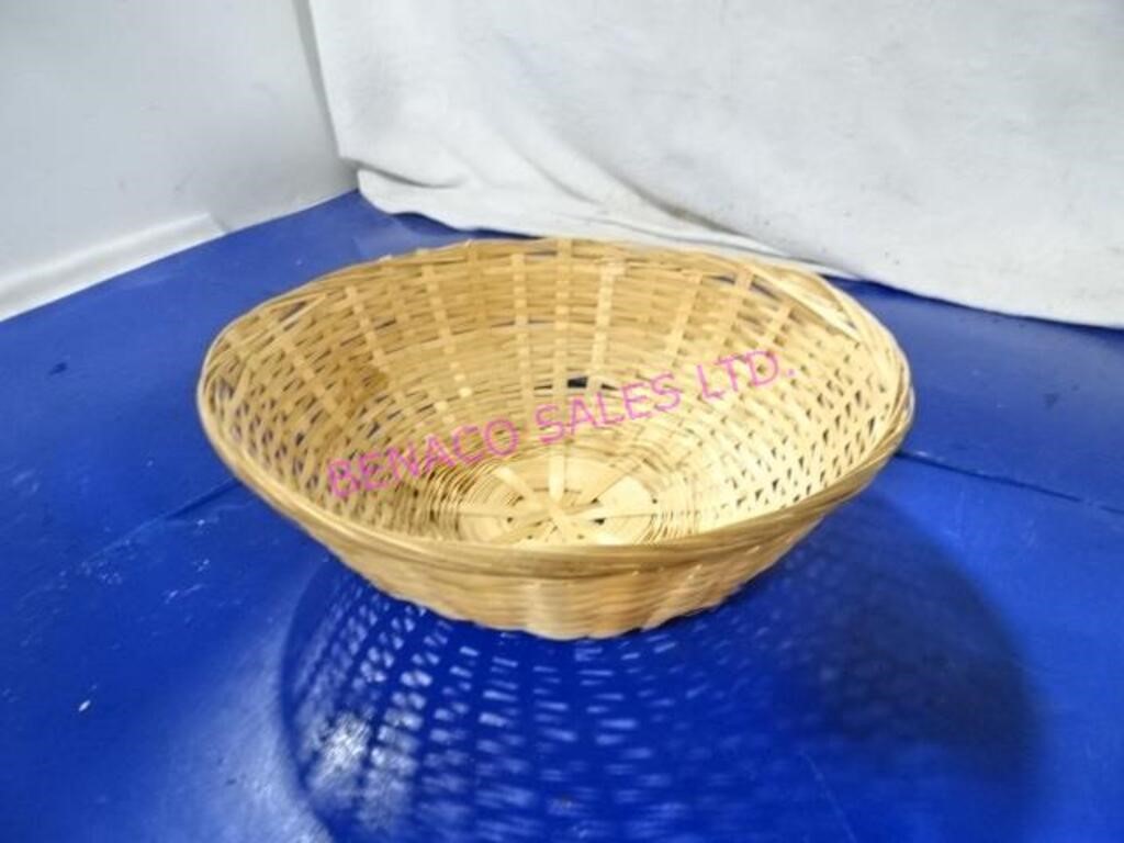 LOT, 34 PCS 10"D WOVEN BASKETS