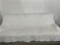 Twin Size White Middleton Quilt 68 x 86