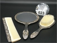 3 pc vintage vanity set - good condition