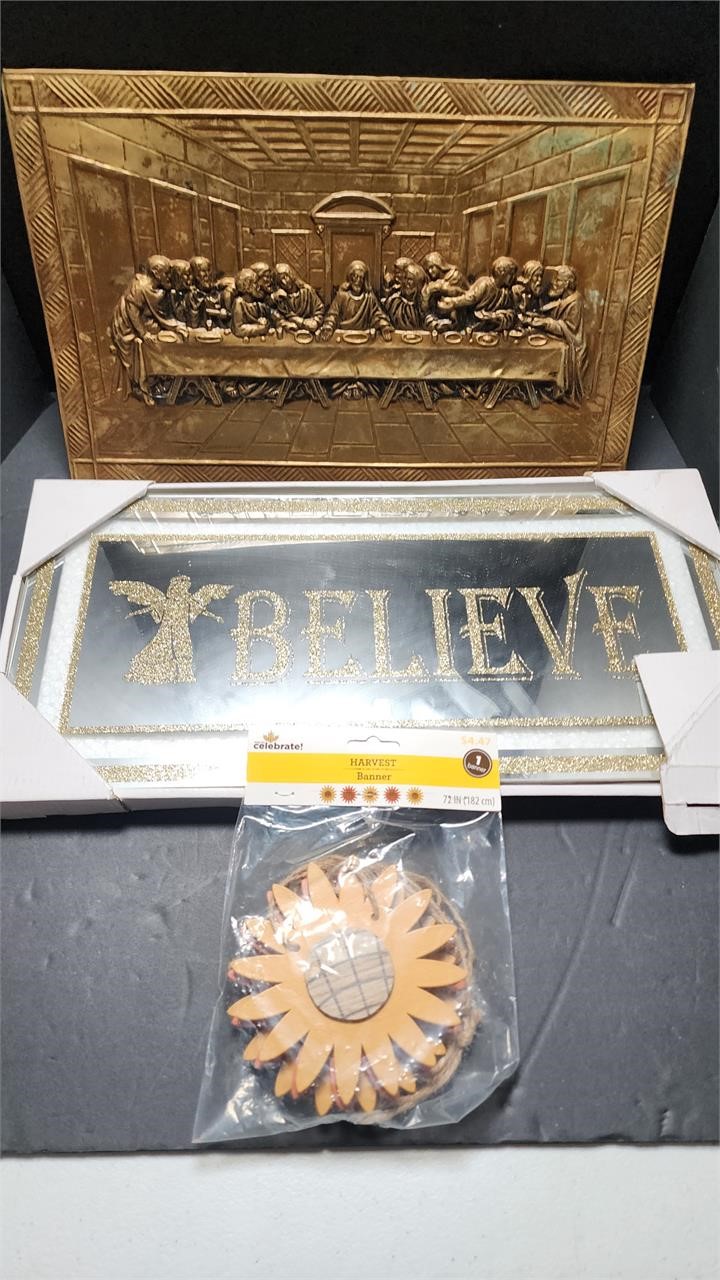 Last supper and believe mirror