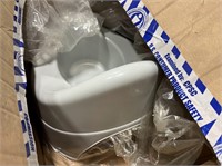 2 RB3A139556 mini toilet bowls