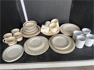 Lot of plates, mugs, & bowls