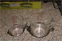 2 Pyrex Measuring Cups