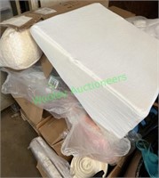 Pallet of miscellaneous items ( Pillows, Wedge