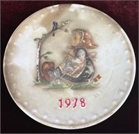 1978 Christmas Collector Plate(Hummel)