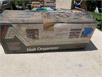 NAIL ORGANIZER IN BOX