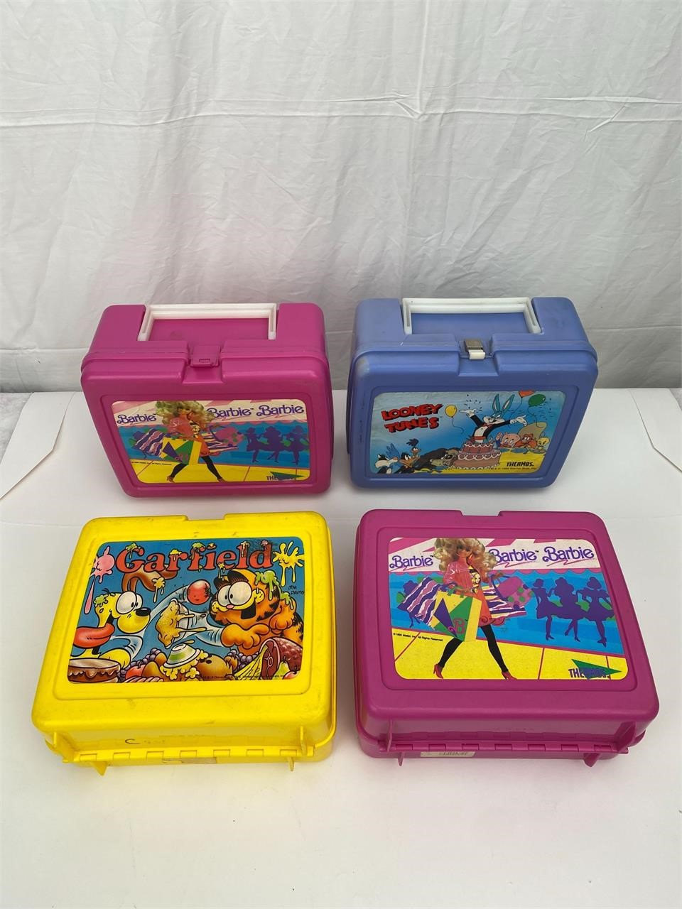 Lot of 4 Vtg Plastic Lunch Boxes