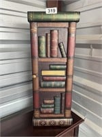 Small Book Themed Shelf U235