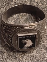 WWII 101ST airborne US ring Kinny Sterling 9.3 g.