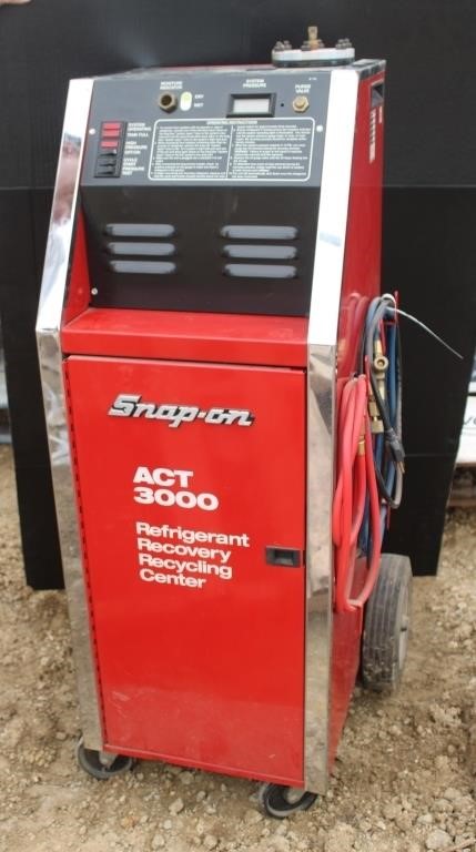 SnapOn ACT 3000 Refrigerant recovery