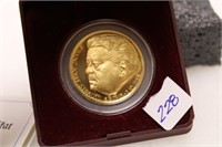 1915/1988 Strauss Gold coin 17.5 G .999