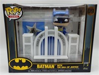 (S) Batman with the Hall Of Justice Funko Pop
