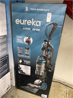 Eureka floor rover elite Vacuum