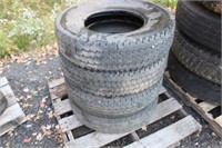 (4) Tires