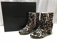 NEW Wendy Williams Leopard Heels 6084