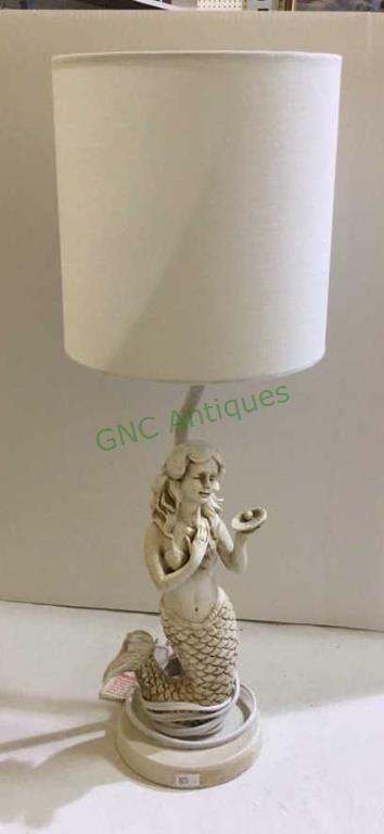 Very nice mermaid themed accent table lamp