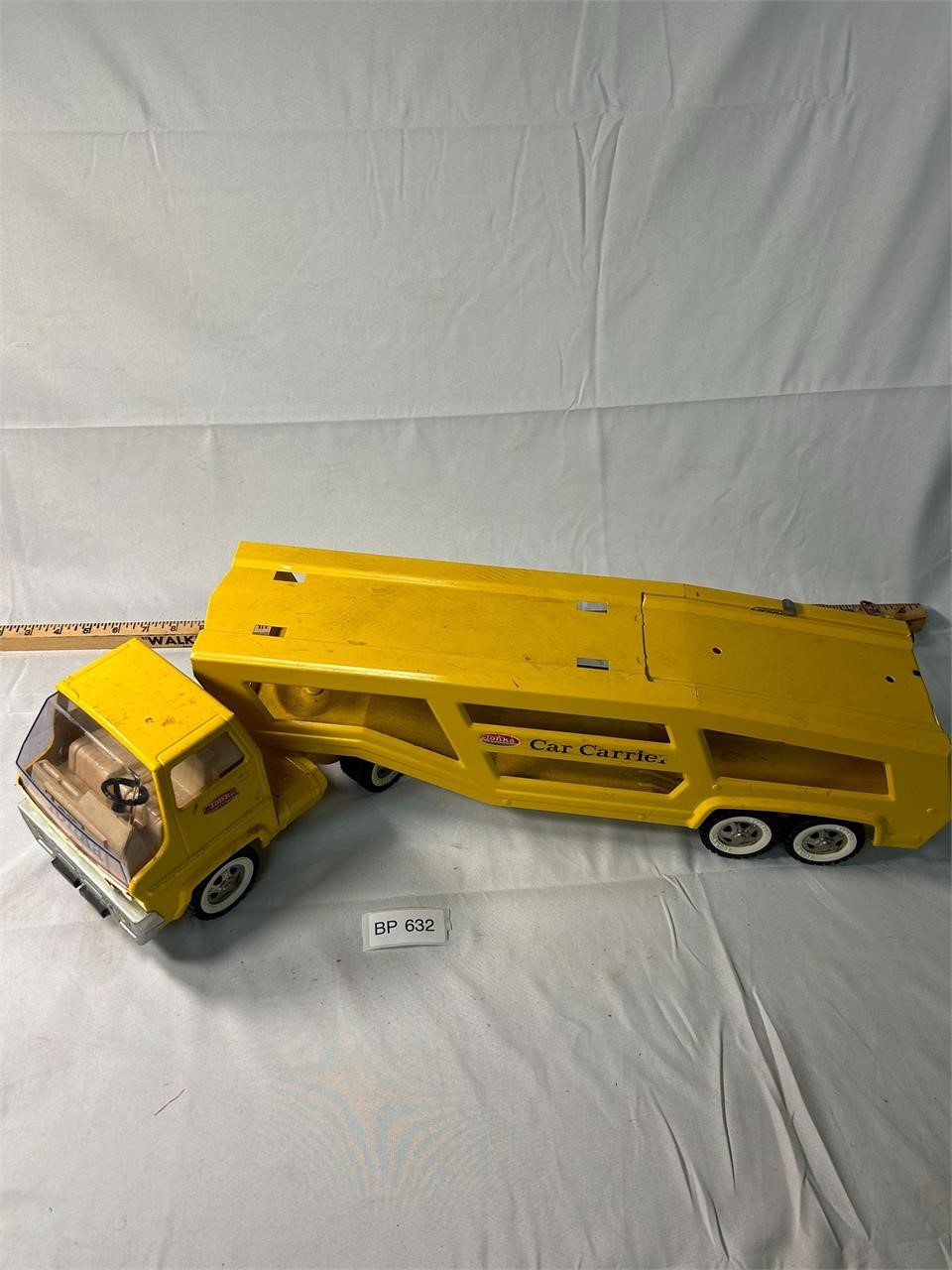 VTG Tonka Car Carrie Metal Truck Yellow