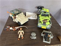 LOT OF JURASSIC PARK TOYS