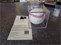 Autographed baseball-Logan Morrison